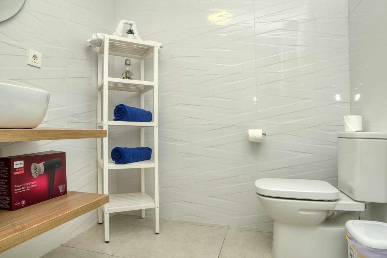קוסטה טגוויסה Luminosa Vivienda Vacacional Con Vista A La Piscina מראה חיצוני תמונה